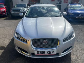 Jaguar XF 2.2d Luxury Auto Euro 5 (s/s) 4dr