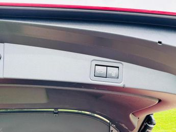 Toyota Corolla 2.0 VVT-h Excel Touring Sports CVT Euro 6 (s/s) 5dr