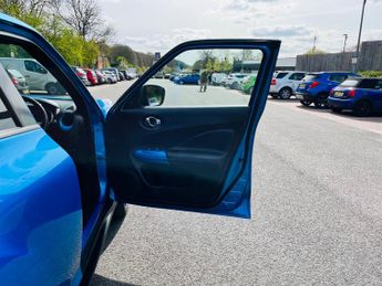 Nissan Juke 1.6 Tekna XTRON Euro 6 5dr