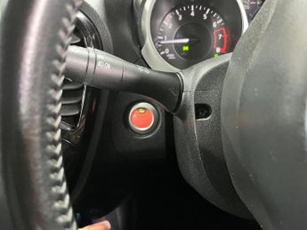 Nissan Juke 1.6 Tekna XTRON Euro 6 5dr
