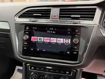 Volkswagen Tiguan 2.0 TSI SEL DSG 4Motion Euro 6 (s/s) 5dr