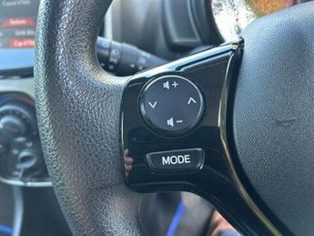 Peugeot 108 1.0 Active Euro 6 5dr