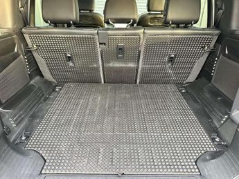 Land Rover DEFENDER 2.0 Defender SE D Auto 4WD 5dr