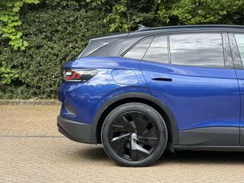 Volkswagen ID.4 Pro Performance 77kWh 1ST Edition Auto 5dr