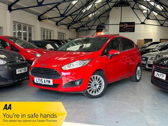 Ford Fiesta 1.0T EcoBoost Titanium Euro 6 (s/s) 5dr