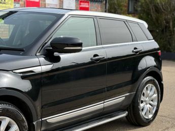 Land Rover Range Rover Evoque 2.2 SD4 Prestige Auto 4WD Euro 5 5dr