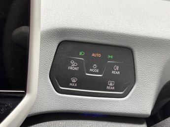 Volkswagen ID.3 Pro Performance 58kWh Business Auto 5dr