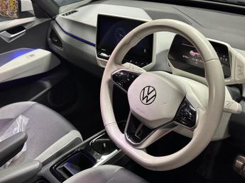 Volkswagen ID.3 Pro Performance 58kWh Business Auto 5dr