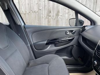 Renault Clio 1.5 dCi Dynamique MediaNav EDC Euro 5 5dr