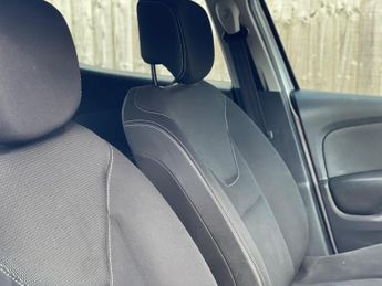 Renault Clio 1.5 dCi Dynamique MediaNav EDC Euro 5 5dr