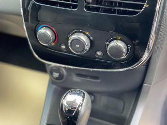 Renault Clio 1.5 dCi Dynamique MediaNav EDC Euro 5 5dr