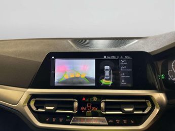 BMW 3 Series 2.0 330e 12kWh M Sport Saloon 4dr Petrol Plug-in Hybrid Auto Eur