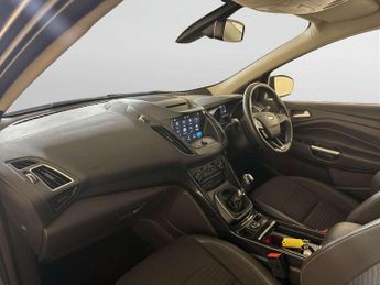 Ford Kuga 1.5T EcoBoost GPF Titanium SUV 5dr Petrol Manual 2WD Euro 6 (s/s