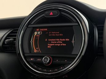 MINI Hatch 1.5 Cooper Auto Euro 6 (s/s) 5dr
