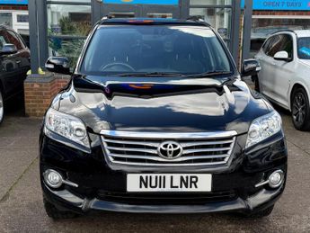 Toyota RAV4 2.2 D-CAT XT-R SUV 5dr Diesel Auto 4WD Euro 5 (150 ps)