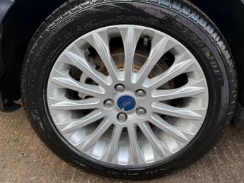 Ford Focus 2.0 TDCi Titanium X Estate 5dr Diesel Powershift Euro 5 (163 ps)