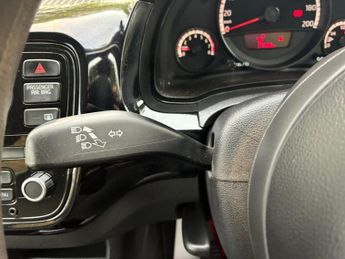 Volkswagen up! 1.0 Move up! ASG Euro 5 3dr