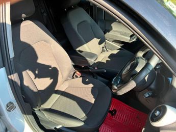 Audi A1 1.4 TFSI S line Sportback 5dr Petrol S Tronic Euro 5 (185 ps)