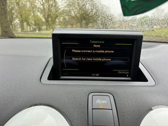 Audi A1 1.4 TFSI S line Sportback 5dr Petrol S Tronic Euro 5 (185 ps)