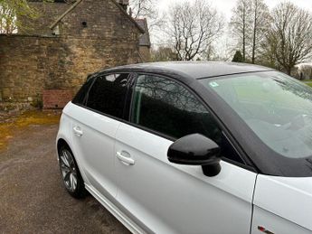 Audi A1 1.4 TFSI S line Sportback 5dr Petrol S Tronic Euro 5 (185 ps)