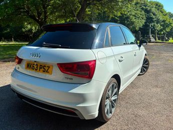 Audi A1 1.4 TFSI S line Sportback 5dr Petrol S Tronic Euro 5 (185 ps)