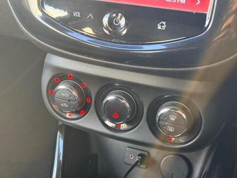 Vauxhall ADAM 1.2 16v GLAM Euro 5 3dr