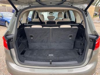 BMW 2 Series Gran Tourer 2.0 218d Luxury Auto Euro 6 (s/s) 5dr