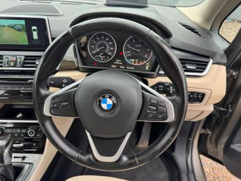 BMW 2 Series Gran Tourer 2.0 218d Luxury Auto Euro 6 (s/s) 5dr