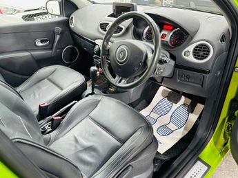 Renault Clio 1.6 VVT Initiale TomTom Auto Euro 4 5dr