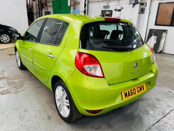 Renault Clio 1.6 VVT Initiale TomTom Auto Euro 4 5dr