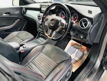 Mercedes-Benz CLA 2.1 CLA220 CDI AMG Sport Coupe 7G-DCT Euro 6 (s/s) 4dr