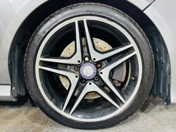 Mercedes-Benz CLA 2.1 CLA220 CDI AMG Sport Coupe 7G-DCT Euro 6 (s/s) 4dr