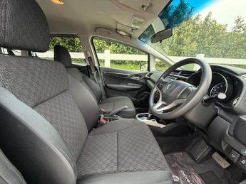 Honda Jazz 1.3 PETROL CVT
