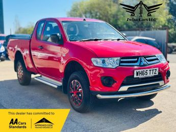 Mitsubishi L200 2.5 DI-D 4Life Club Cab Pickup 4WD Euro 5 2dr