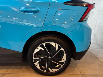 MG MG4 51kWh SE Auto 5dr