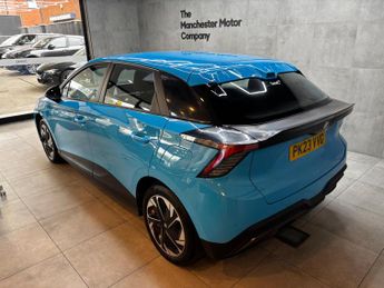 MG MG4 51kWh SE Auto 5dr