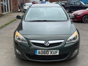 Vauxhall Astra 1.6 16v Exclusiv Auto Euro 5 5dr