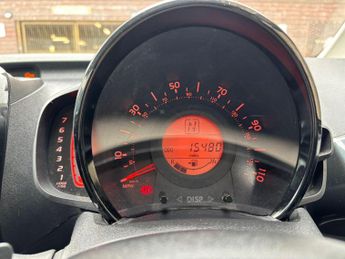 Toyota AYGO 1.0 VVT-i x-press x-shift Euro 6 5dr