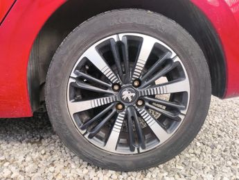 Peugeot 208 1.2 PureTech Tech Edition Euro 6 (s/s) 5dr