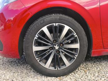 Peugeot 208 1.2 PureTech Tech Edition Euro 6 (s/s) 5dr