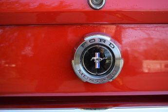 Ford Mustang Fastback 2+2 289 V8 Auto 4,700 cc