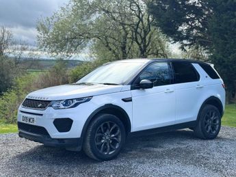 LAND ROVER DISCOVERY SPORT 2.0 TD4 Landmark SUV 5dr Diesel Auto 4WD Euro 6 (s/s) (180 ps)