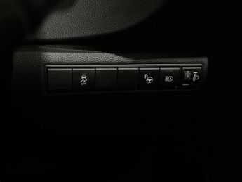 Toyota Corolla 1.8 VVT-h Design Touring Sports CVT Euro 6 (s/s) 5dr