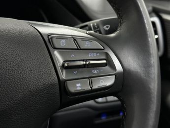 Hyundai IONIQ 1.6 h-GDi Premium DCT Euro 6 (s/s) 5dr