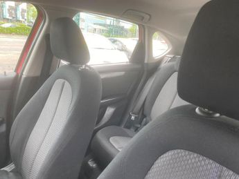 BMW 2 Series Active Tourer 1.5 218i SE Auto Euro 6 (s/s) 5dr