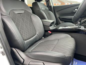 Renault Kadjar 1.3 TCe Iconic SUV 5dr Petrol EDC Euro 6 (s/s) (140 ps)
