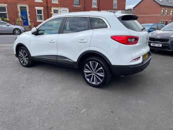 Renault Kadjar 1.3 TCe Iconic SUV 5dr Petrol EDC Euro 6 (s/s) (140 ps)