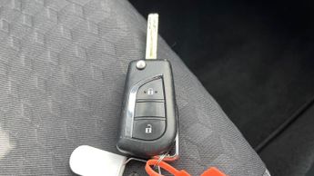 Toyota Yaris 1.5 VVT-h Icon E-CVT Euro 6 (s/s) 5dr