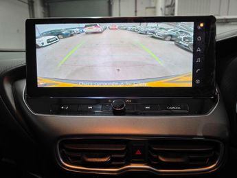 Nissan Juke 1.0 DIG-T N-Connecta DCT Auto Euro 6 (s/s) 5dr