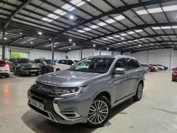 Mitsubishi Outlander 2.4h TwinMotor 13.8kWh 4h CVT 4WD Euro 6 (s/s) 5dr